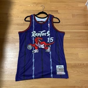 Extremely nice Vince carter jersey. Amazing design.
